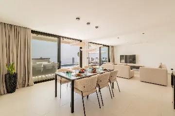 Modern Villa Retreat with Spacious Yard in Makarska