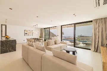 Modern Villa Retreat with Spacious Yard in Makarska