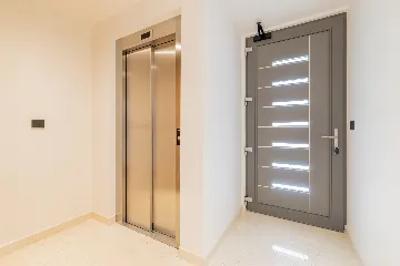 Modern Villa Retreat with Spacious Yard in Makarska