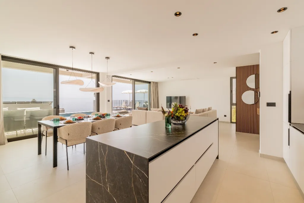 Modern Villa Retreat with Spacious Yard in Makarska
