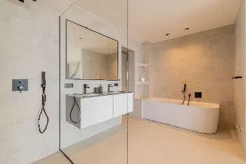 Modern Villa Retreat with Spacious Yard in Makarska