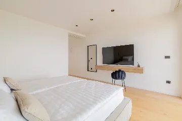 Modern Villa Retreat with Spacious Yard in Makarska