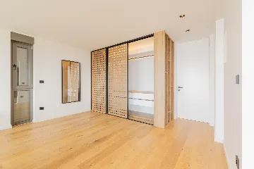 Modern Villa Retreat with Spacious Yard in Makarska