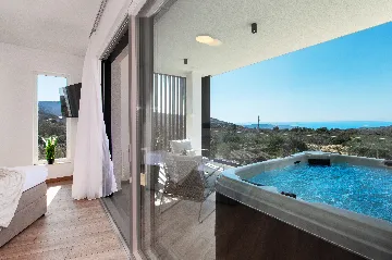 Villa with Pool in Primošten