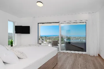 Villa with Pool in Primošten