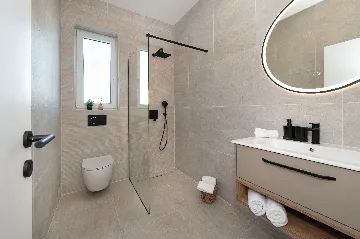 Villa with Pool in Primošten