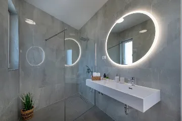 Villa with Pool in Primošten