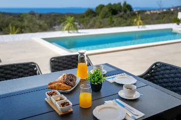 Villa with Pool in Primošten