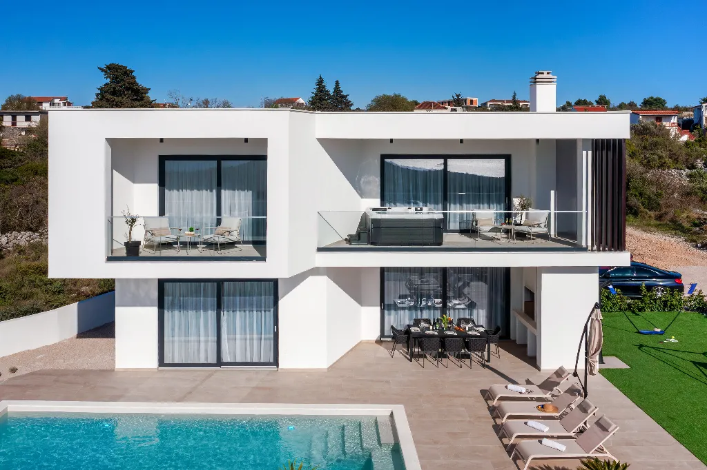 Villa with Pool in Primošten