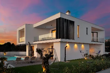 Villa with Pool in Primošten