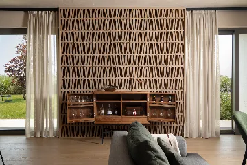 8-Bedroom Villa in Vodnjan for Up to 16 Guests