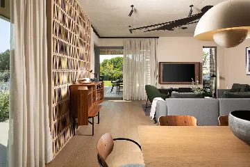 8-Bedroom Villa in Vodnjan for Up to 16 Guests