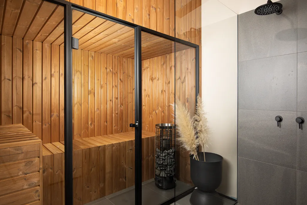 8-Bedroom Villa in Vodnjan for Up to 16 Guests