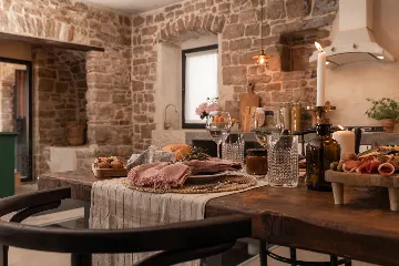 Modern Villa with Pool and Sauna in Gornji Humac