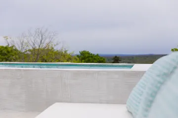 Modern Villa with Pool and Sauna in Gornji Humac