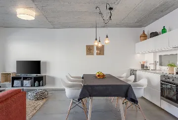 Contemporary Villa Retreat with Pool in Ližnjan