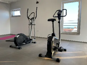 Contemporary Villa Retreat with Pool in Ližnjan