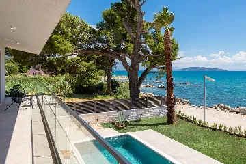 Seafront Villa with Pool in Kaštel Štafilić