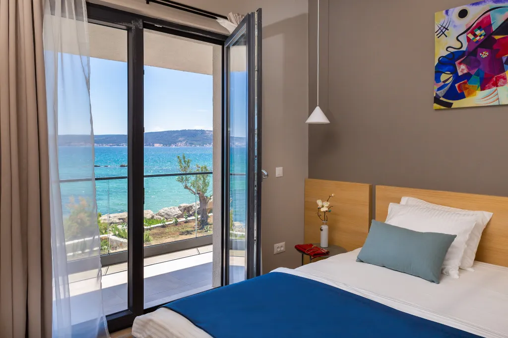 Seafront Villa with Pool in Kaštel Štafilić