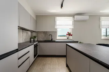 Modern Family Villa with Pool in Grožnjan