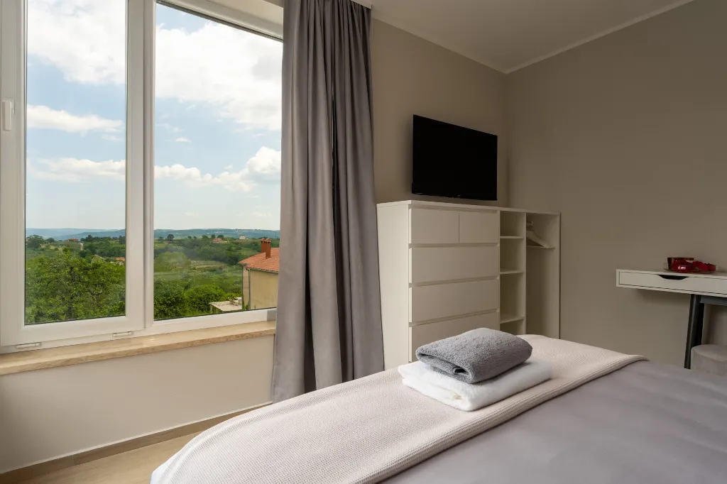 Modern Family Villa with Pool in Grožnjan
