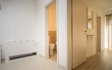 Spacious Family Villa with Pool in Stari Grad