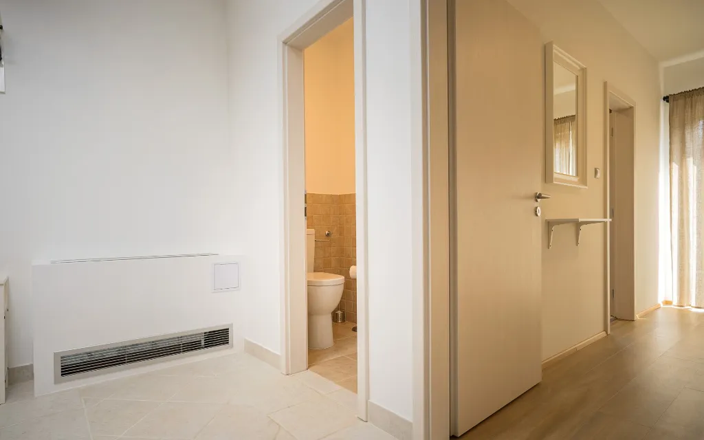 Spacious Family Villa with Pool in Stari Grad