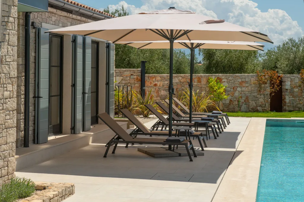 Modern Villa with Pool in Umag