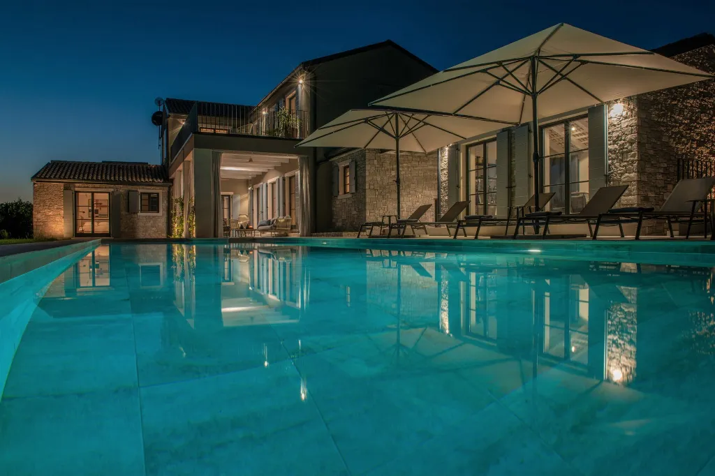 Modern Villa with Pool in Umag