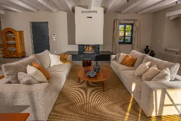 Modern Villa with Pool in Umag