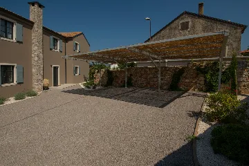 Modern Villa with Pool in Umag