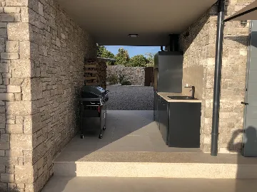 Modern Villa with Pool in Umag