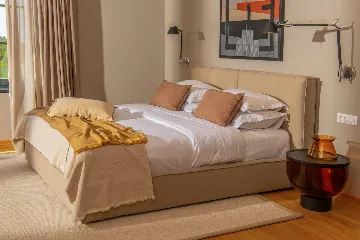 Modern Villa with Pool in Umag