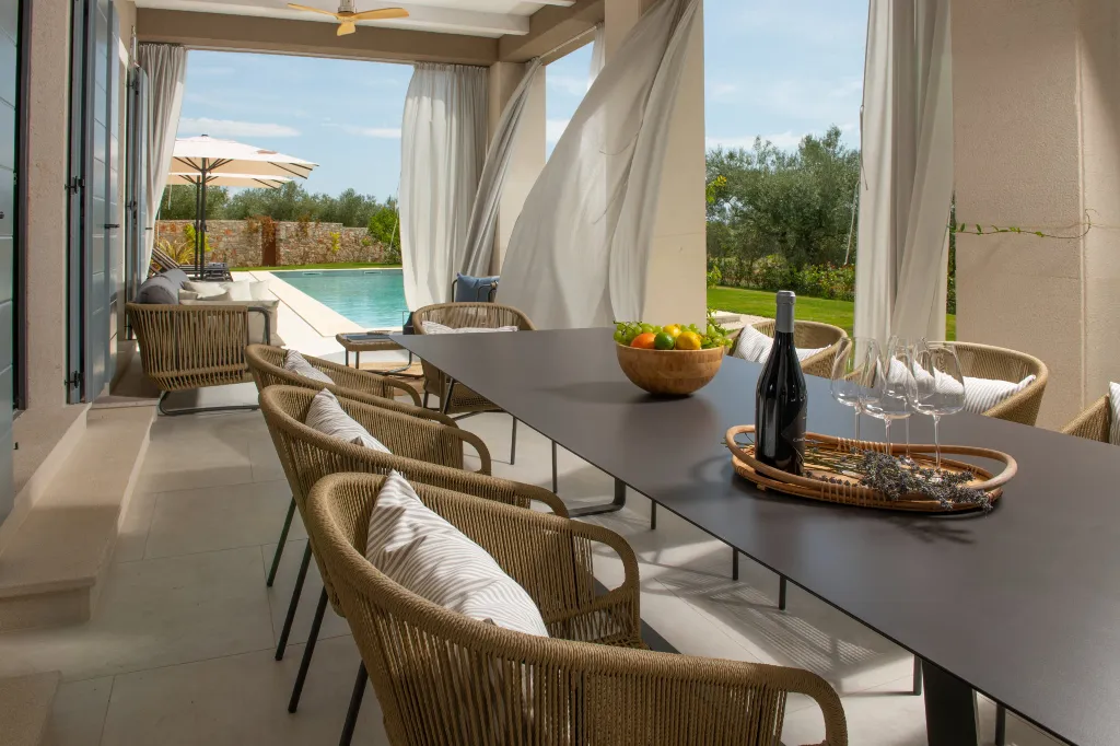 Modern Villa with Pool in Umag