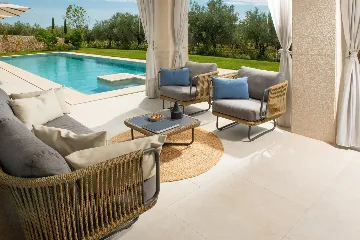 Modern Villa with Pool in Umag