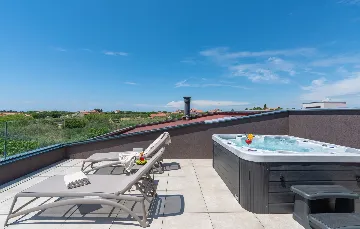 Modern Family Villa with Pool in Vodnjan