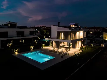 Modern Family Villa with Pool in Vodnjan