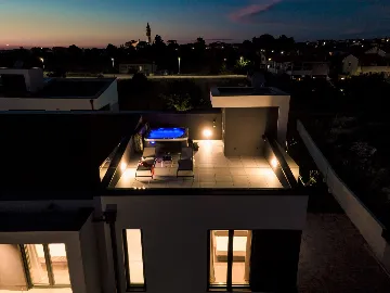 Modern Family Villa with Pool in Vodnjan