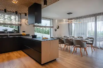 4-Bedroom Villa in Labin for Up to 8 Guests