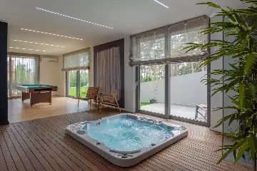 4-Bedroom Villa in Labin for Up to 8 Guests