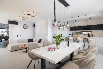 Modern Family Villa with Pool in Okrug Gornji