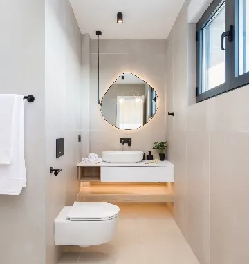 Modern Family Villa with Pool in Okrug Gornji