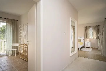 Spacious Family Villa with Pool in Stari Grad