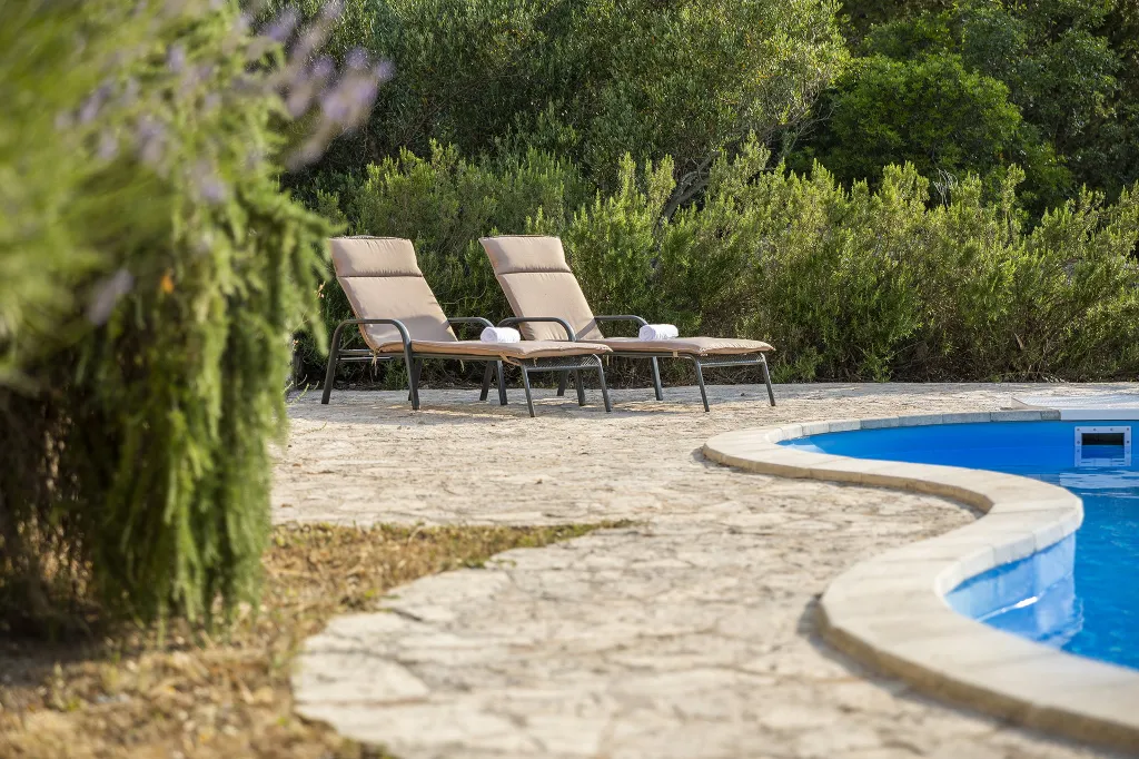 Contemporary Villa with Pool in Stari Grad