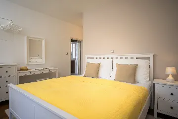 Spacious Villa Retreat with Pool in Stari Grad