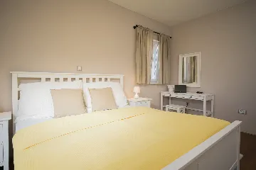 Modern Sea View Villa with Pool in Stari Grad