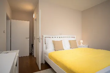 Modern Sea View Villa with Pool in Stari Grad