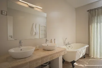 Contemporary Villa with Pool in Stari Grad