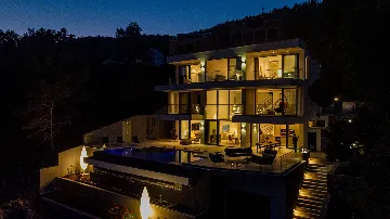 Seaside Villa Retreat with Pool in Blato