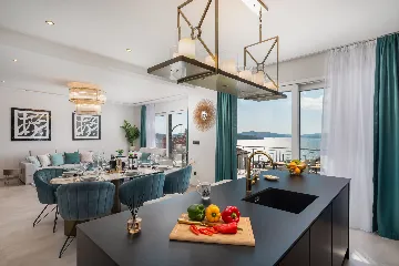 Contemporary Villa with Pool in Okrug Gornji